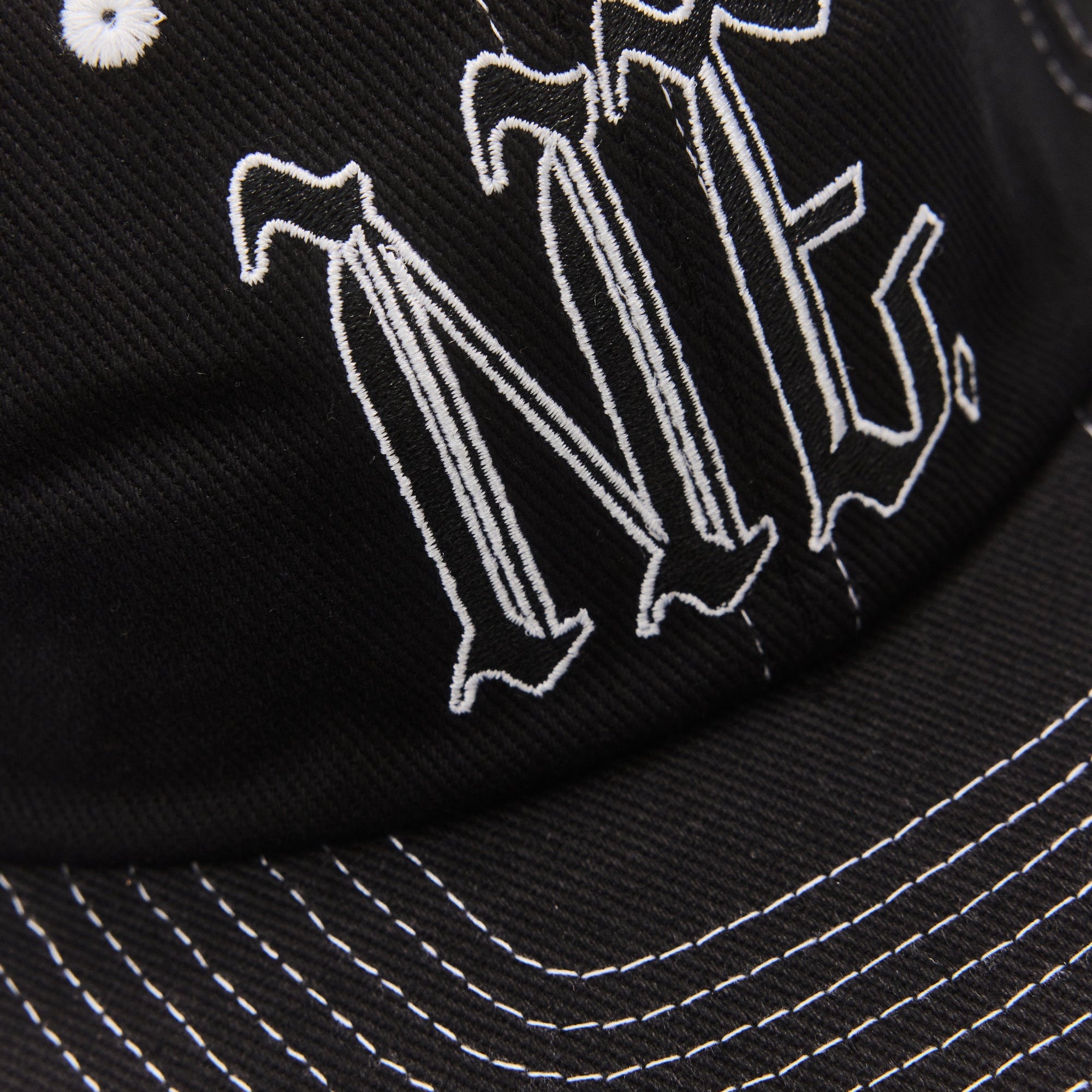 Gothic Casquette - Noir/Blanc