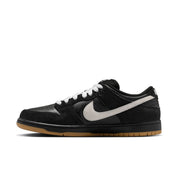 Dunk Low Pro - Black/Black/Gum Light Brown/White