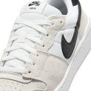 Code 58 - White/Summit White/Black