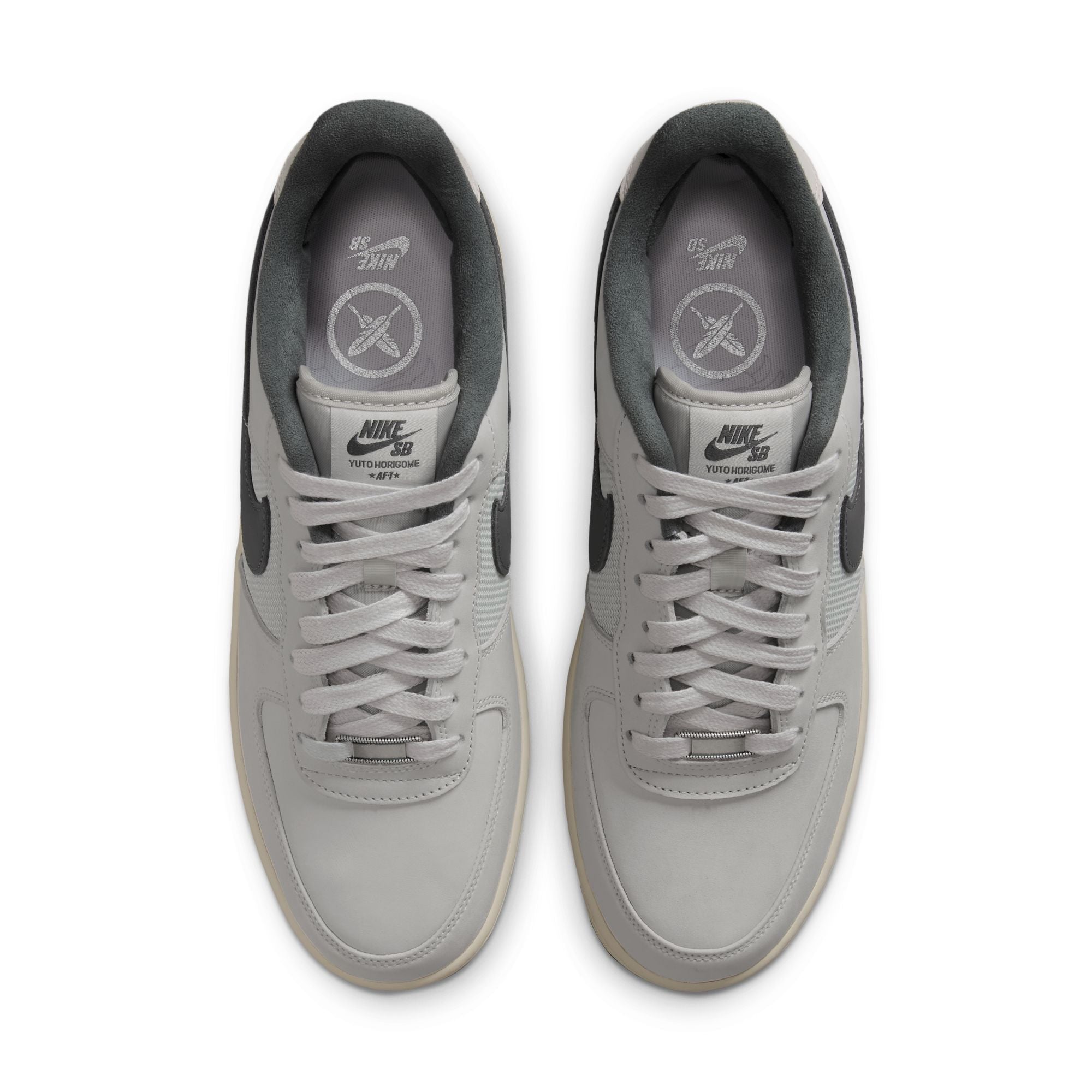 Air Force 1 x Yuto - "Os Clair et Gris Fer" Blanc/Gris Fer/Blanc/Lait de Coco
