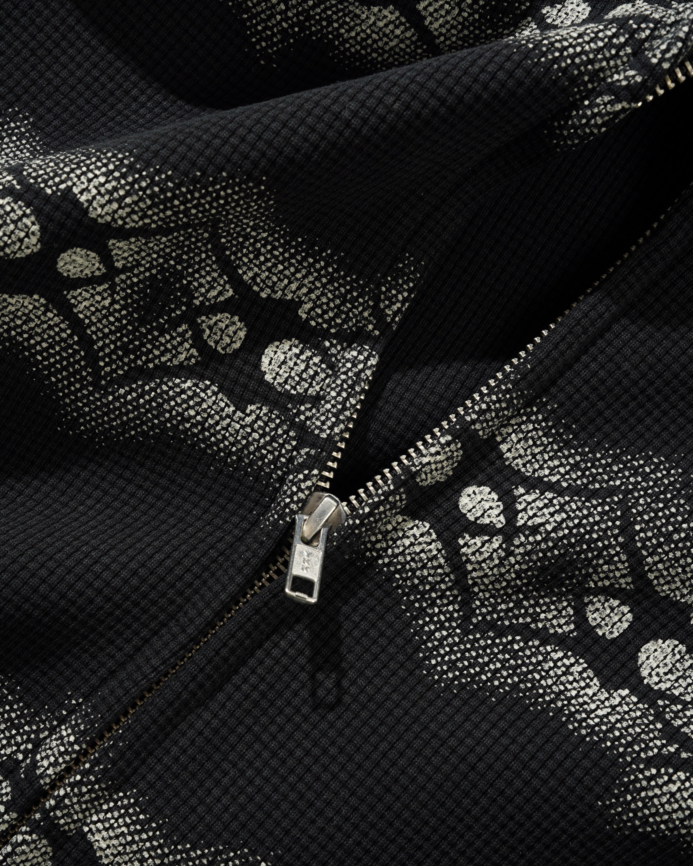 Faded Waffle Zip-Thru Hood - Washed Black