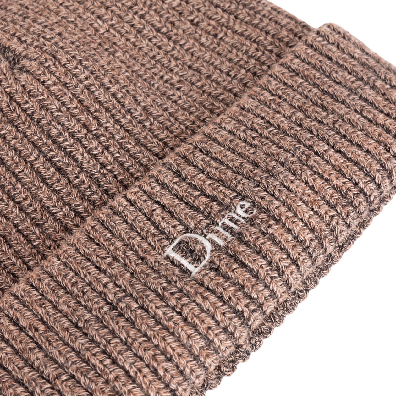 HEADWEAR_FA26D1_RIBBEANIE_OAK_DETAIL_01-Photoroom.png