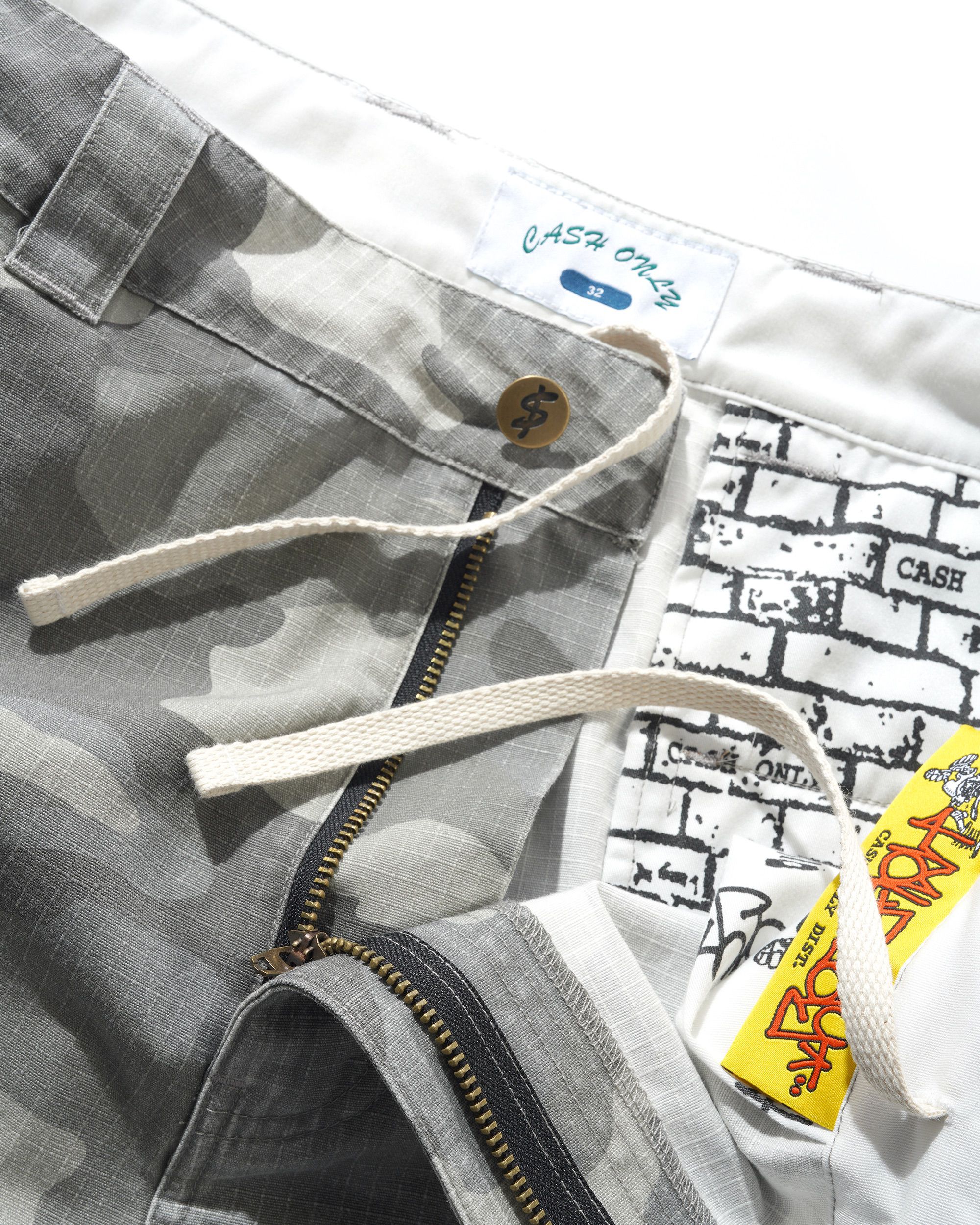 Halfway Shorts - Ripstop Camouflage Gris