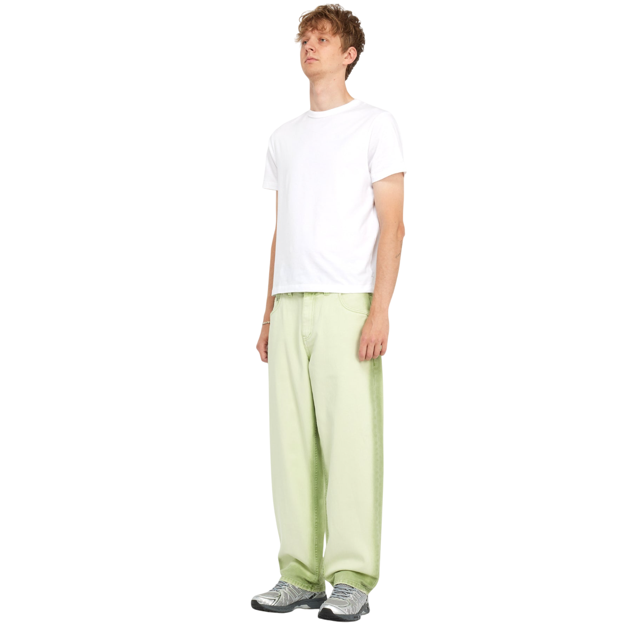 SU25_ONMODEL_BOTTOMS_BAGGYDENIM_MATCHA_1800x1800-Photoroom.png