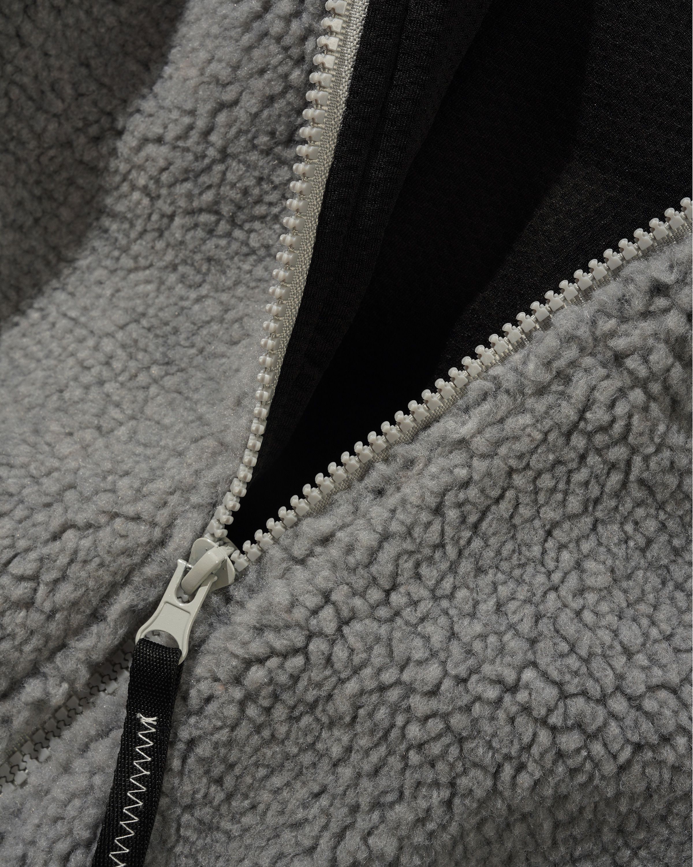 Terrain Highpile Jacket - Grey