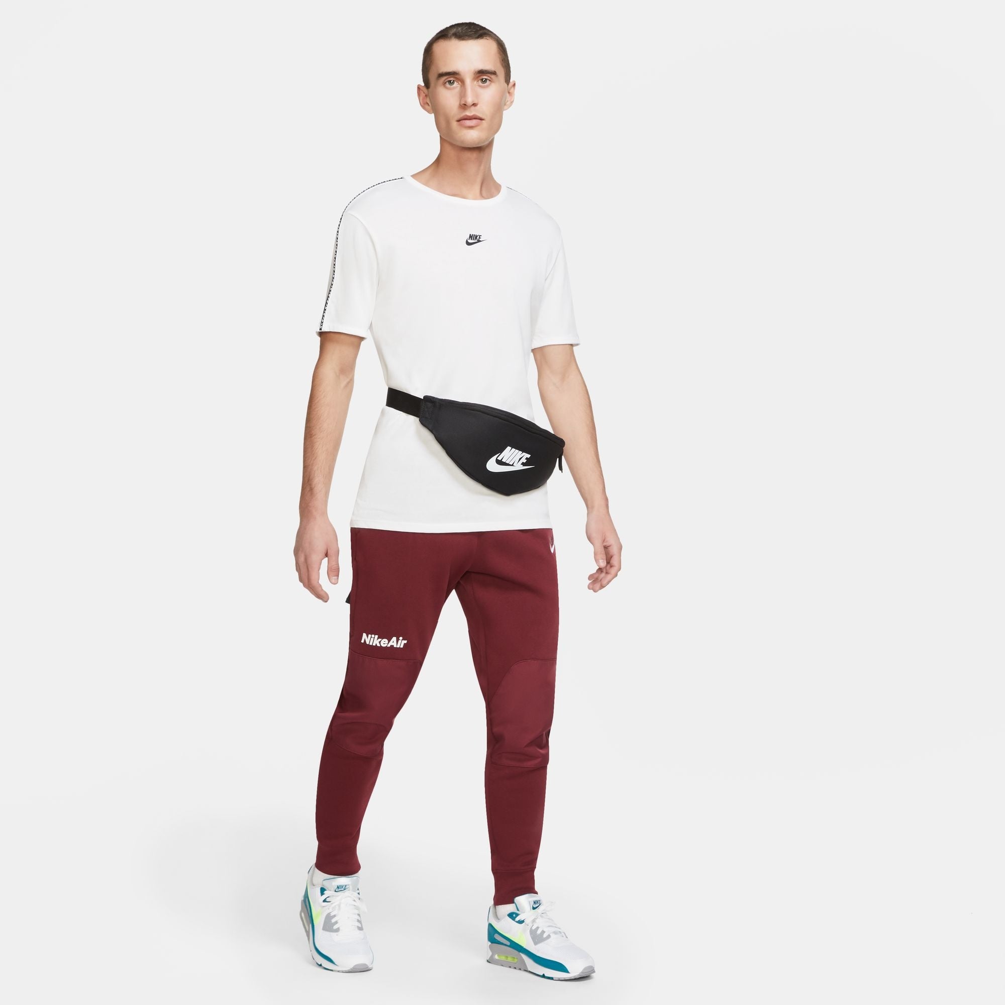 Heritage Waistpack (3L) - Black/Black/White